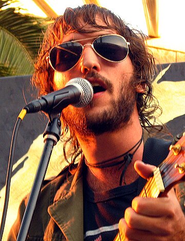 Gonzalo Yáñez: “Me siento más cerca de Roberto Carlos que de MGMT”